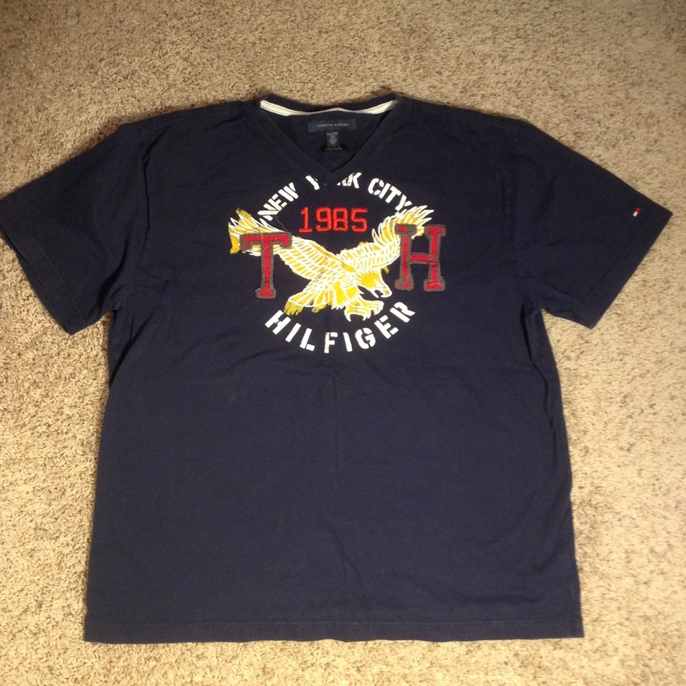 Men's size XXL blue Tommy Hilfiger v-neck T-shirt